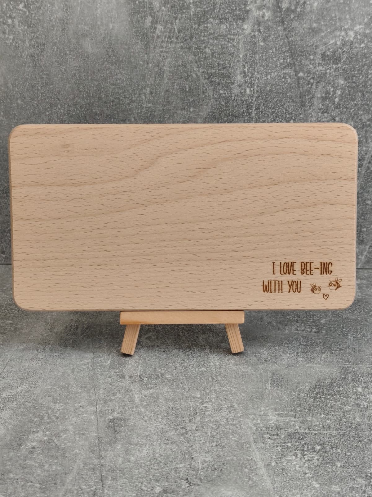 Holzbrettchen "Bee-ing with you"